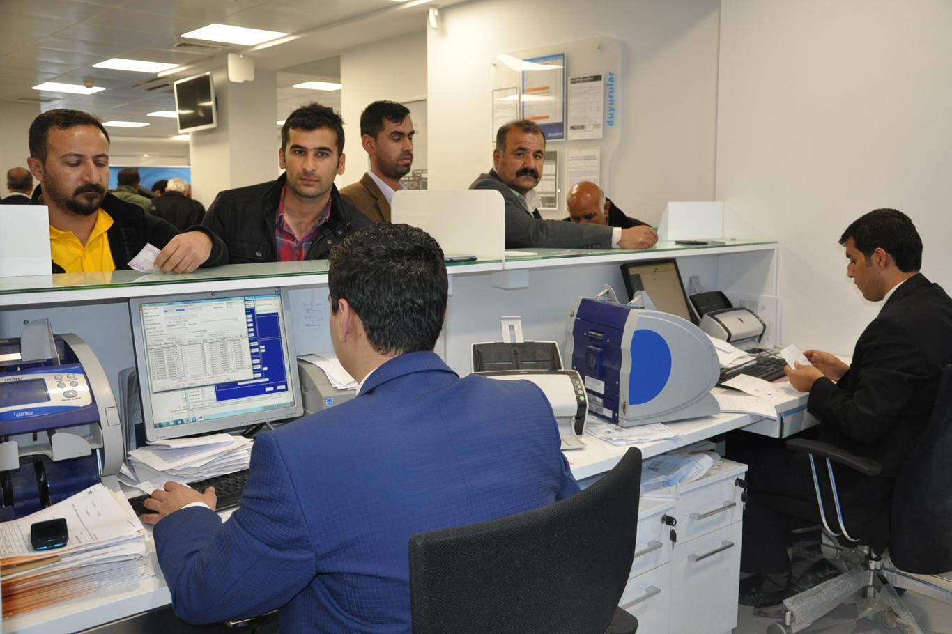 Silopi'de evleri hasar görenlere 6 milyon yardım