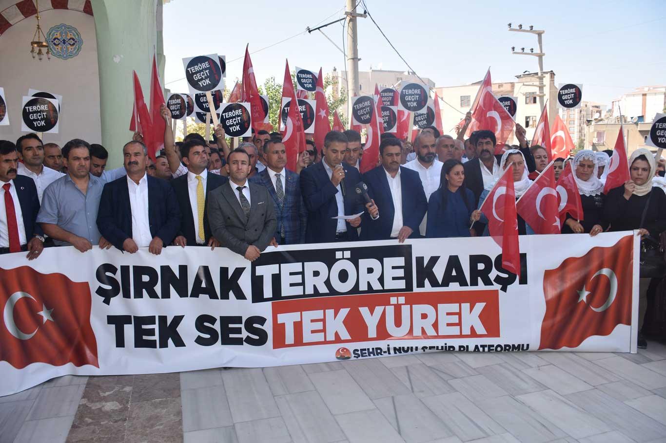 Şırnaklılardan eylemdeki annelere destek