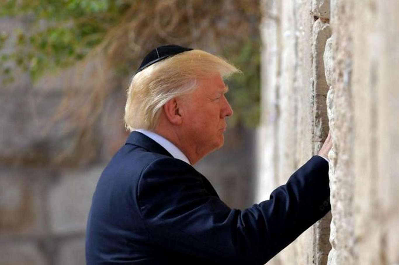 Siyonist milyarder Adelson, Trump'ın seçim kampanyasına 50 milyon dolar bağış yaptı