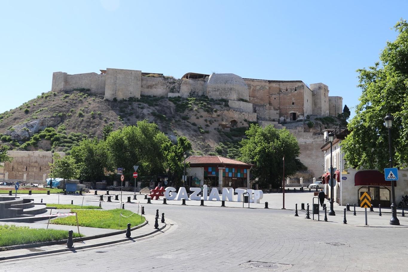 Sokağa çıkma yasağının ikinci gününde de Gaziantep sessizliğe büründü