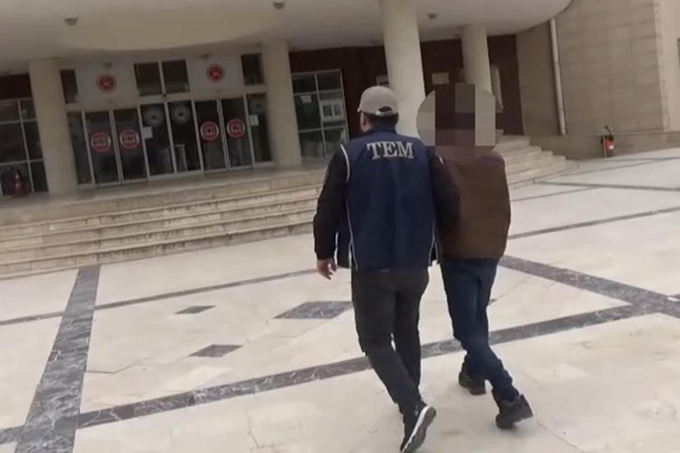 Suriye'den kaçan 2 PKK'li teslim oldu