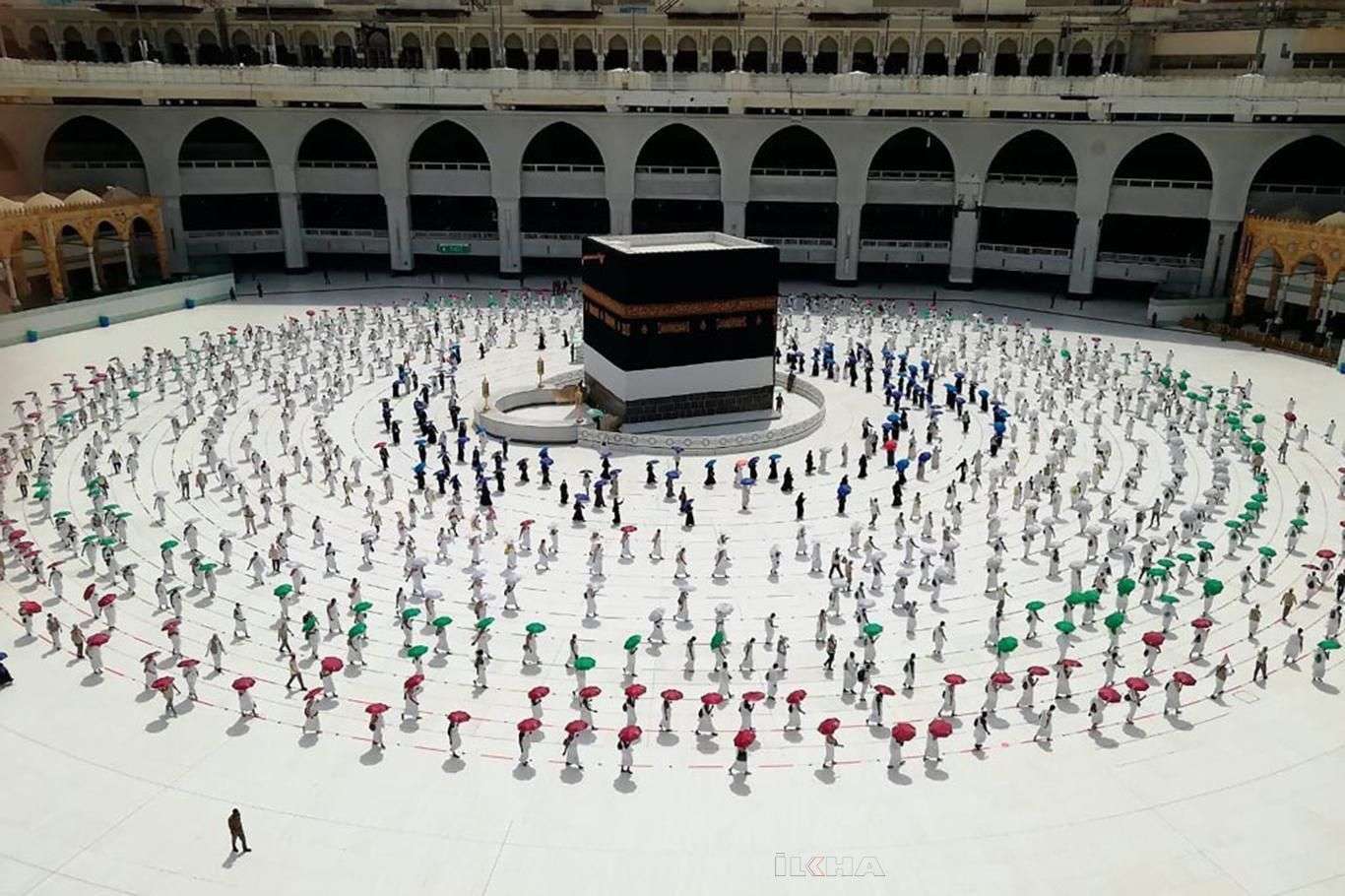 Tam aşılanmış yabancılar umre yapabilecek Çin aşısı liste dışı bırakıldı