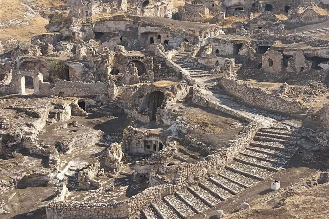Tarihi Hasankeyf Kalesi yeniden turizme açıldı
