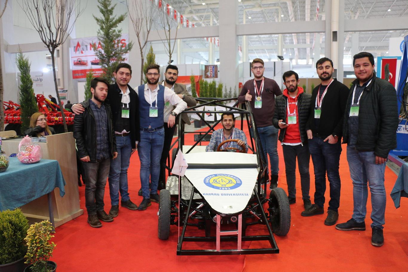 Tarım fuarının gözdesi elektrikli araç oldu