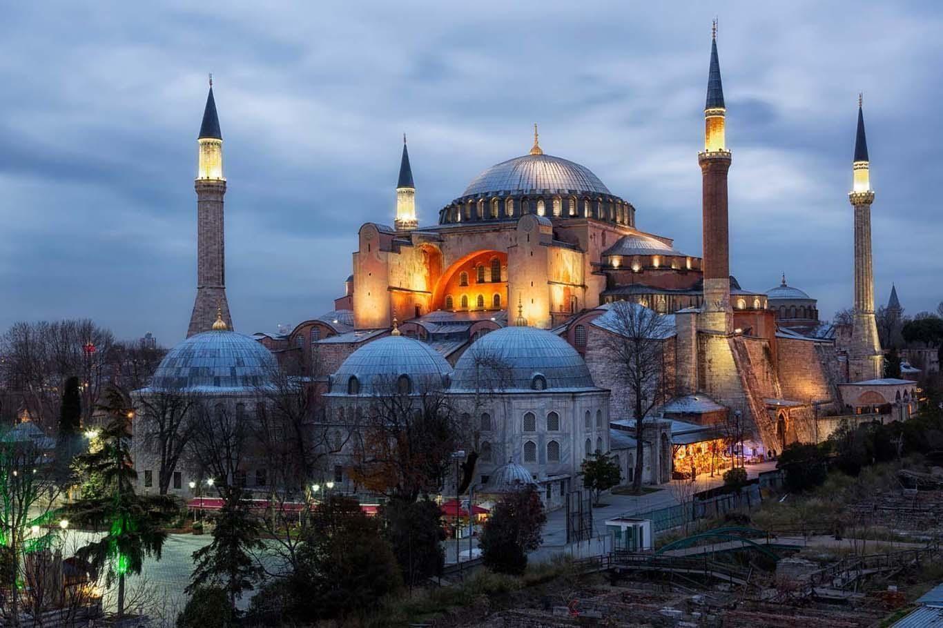  Temmuz ayında en çok Ayasofya’nın yeniden cami olması konuşuldu