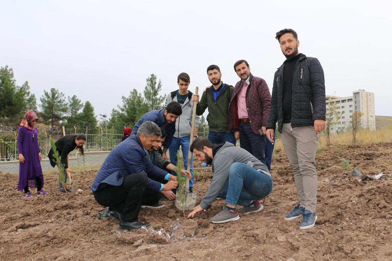 Üniversite öğrencilerinden anlamlı etkinlik