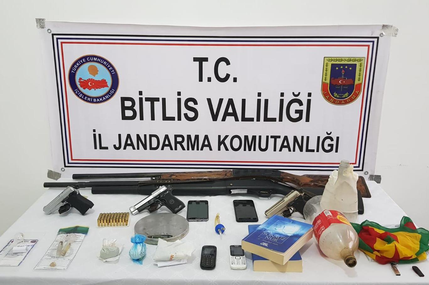 Uyuşturucu operasyonu: 40 kişi gözaltına alındı