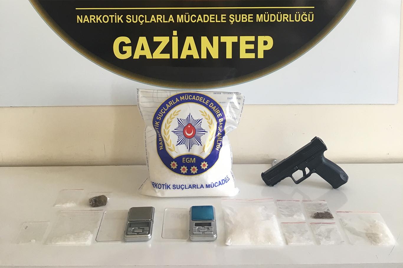 Uyuşturucu satıcılarına operasyon: 13 gözaltı