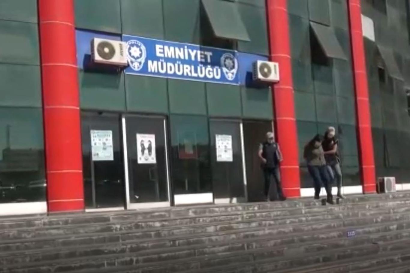 Van'da bir PKK'li "ikna çalışmaları sonucu" teslim oldu
