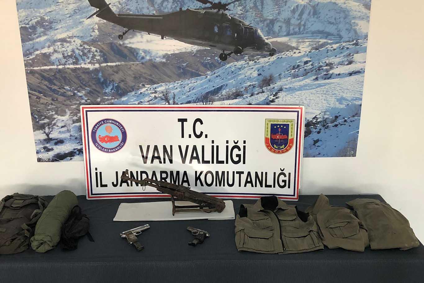 Van’da silah ve mühimmat ele geçirildi