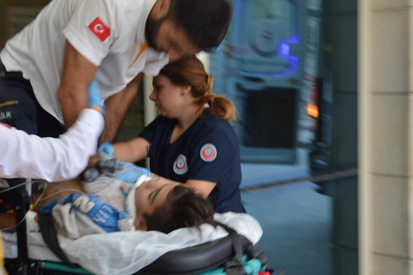 Yıldırımın çarptığı çocuk hayatını kaybetti